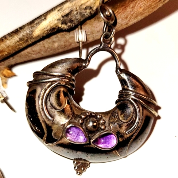 Vintage Earrings, Purple Amethyst Sterling Silver Puffy Hoop Drop Earrings - Picture 4 of 6